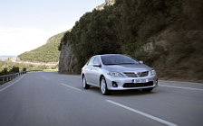 Обои автомобили Toyota Corolla - 2010