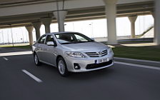   Toyota Corolla - 2010