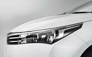 Обои автомобили Toyota Corolla - 2013