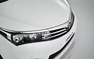 Обои автомобили Toyota Corolla - 2013