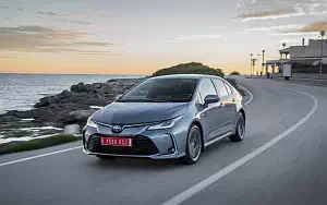   Toyota Corolla Sedan Hybrid - 2019