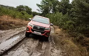   Toyota Hilux 4x4 Special Edition Double Cab - 2018