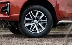   Toyota Hilux 4x4 Special Edition Double Cab - 2018