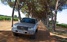   Toyota Land Cruiser 100 - 2002