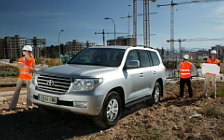 Обои автомобили Toyota Land Cruiser 200 - 2007