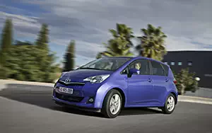   Toyota Verso S - 2011