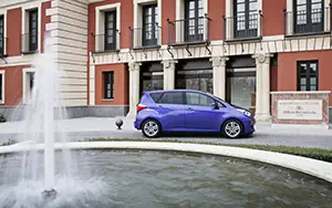   Toyota Verso S - 2011