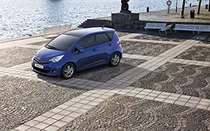   Toyota Verso S - 2011