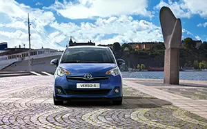   Toyota Verso S - 2011