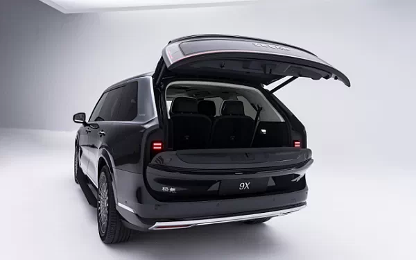   Zeekr 9X - 2025